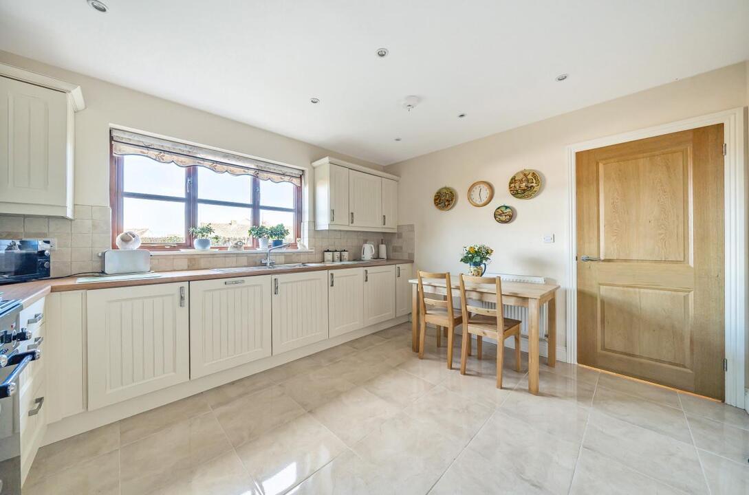 4 bed detached house for sale in Poplar Road, Hereford  - Property Image 2