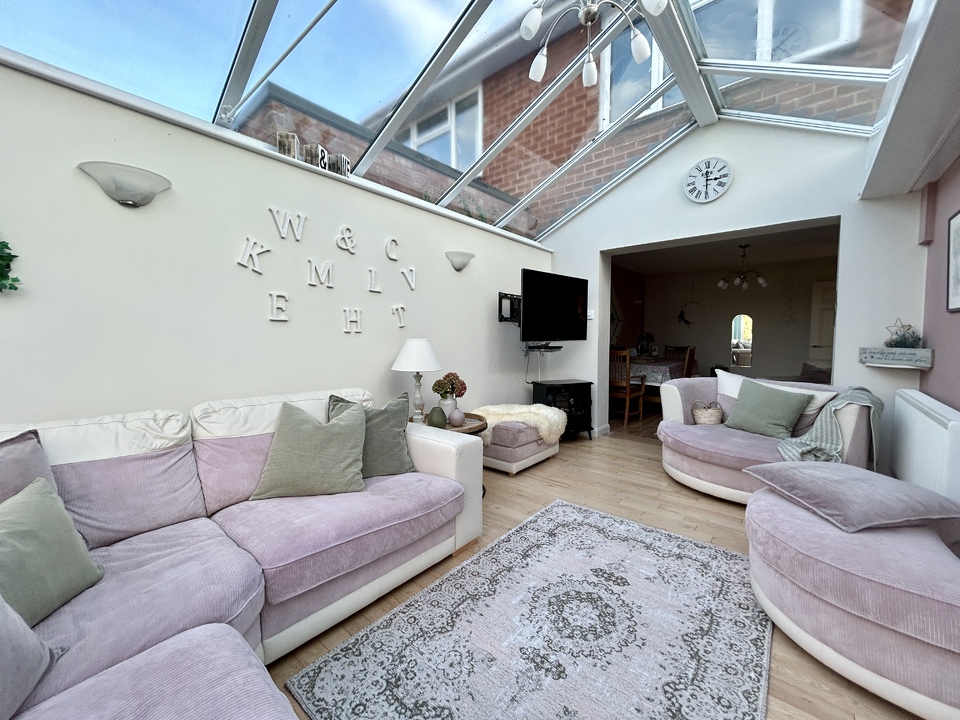 4 bed semi-detached house for sale in Seaton Avenue, Hereford  - Property Image 8