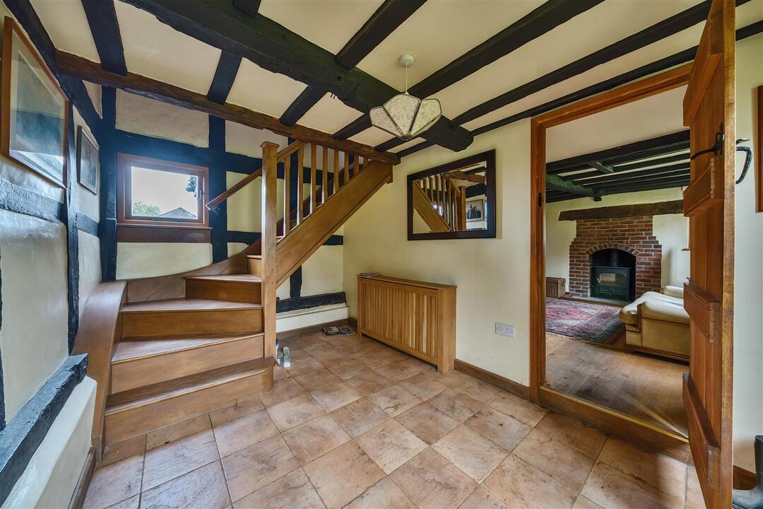 3 bed detached house for sale in The Leys, Leominster  - Property Image 9