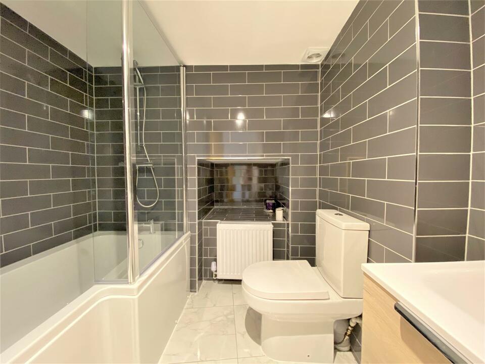 1 bed apartment for sale in Bridge Street, Hereford  - Property Image 3