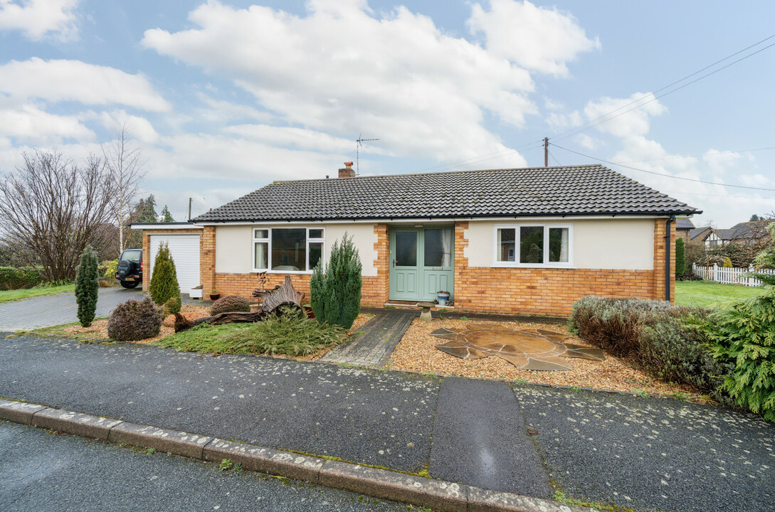 3 bed detached bungalow for sale in Orchard Close, Hereford  - Property Image 18