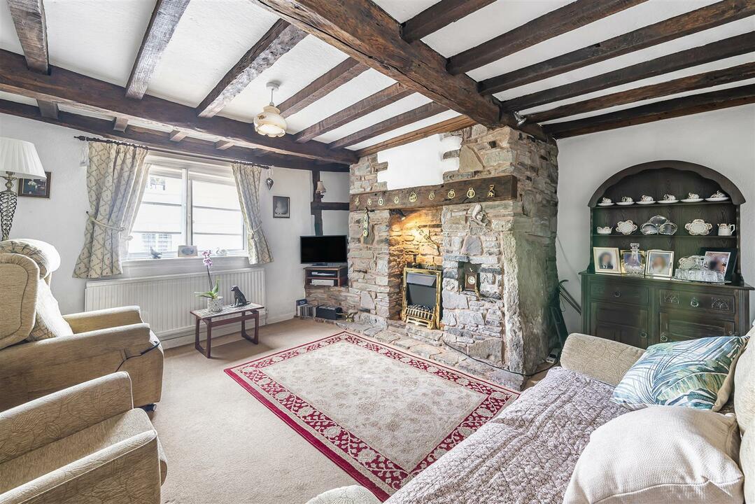 2 bed cottage for sale in Bell Square, Hereford  - Property Image 3