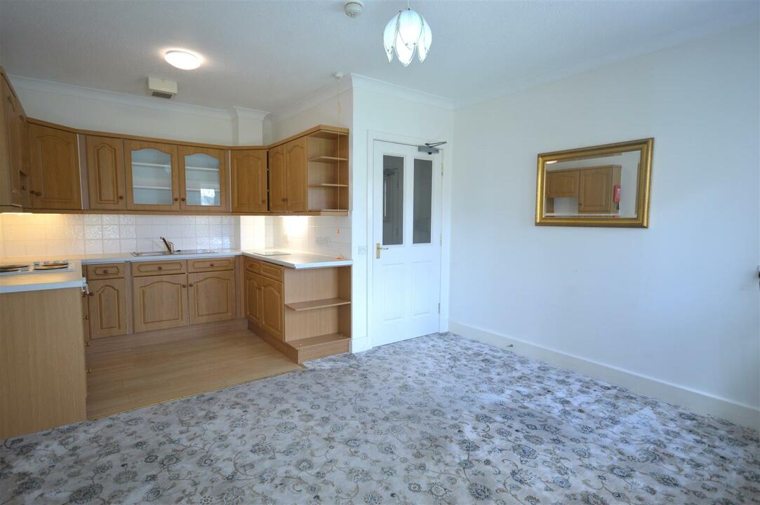 1 bed apartment for sale in Victoria Road, Kington  - Property Image 4