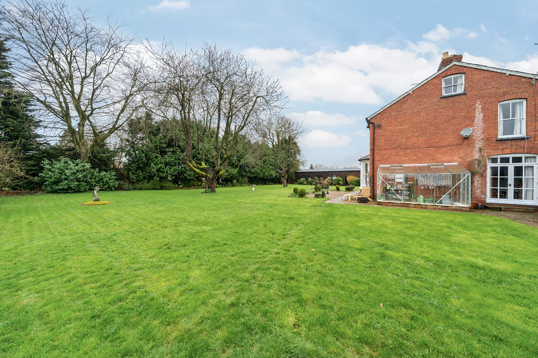 3 bed detached house for sale in North Road, Leominster  - Property Image 16