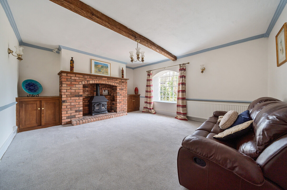 5 bed detached house for sale in Titley, Kington  - Property Image 4