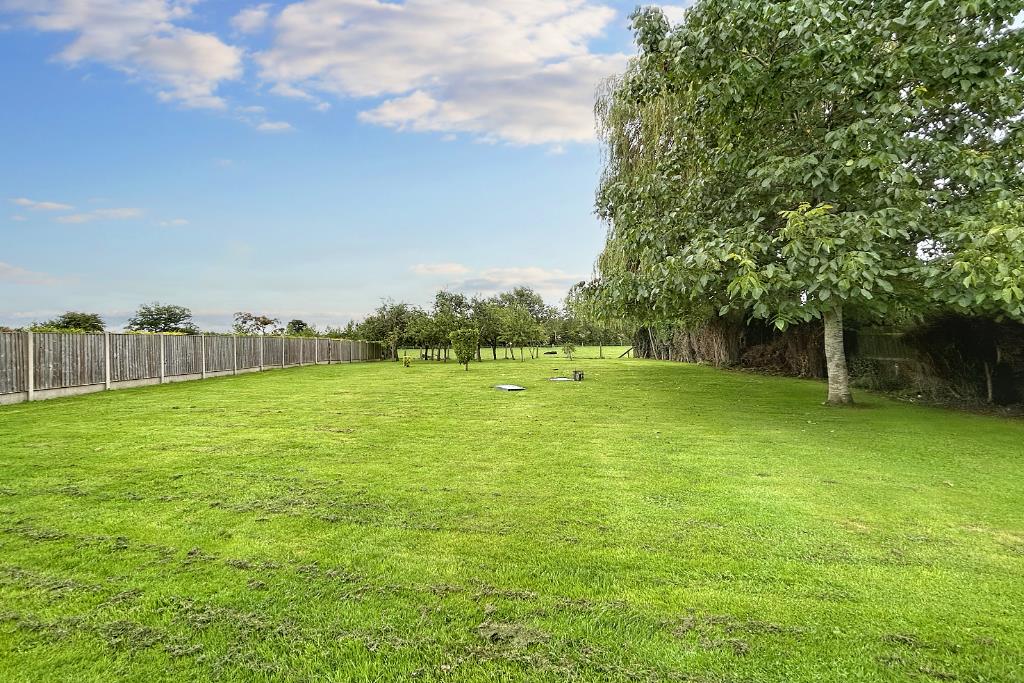 3 bed bungalow for sale in Marden, Hereford  - Property Image 15