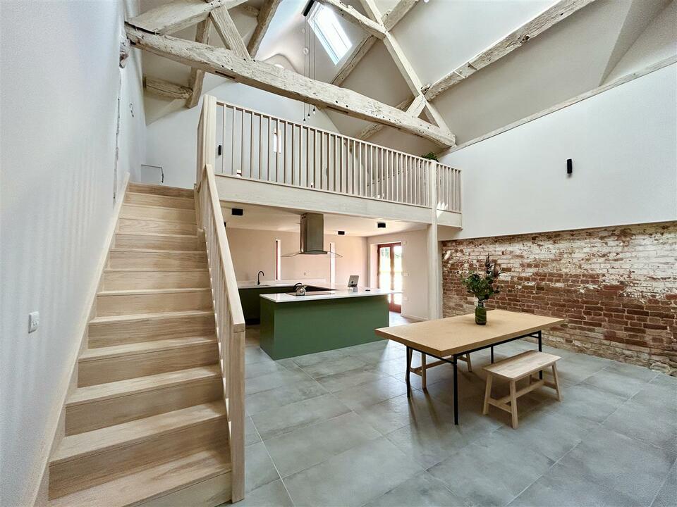 3 bed barn conversion for sale in The Wainhouse The Parks, Hereford - Property Image 1