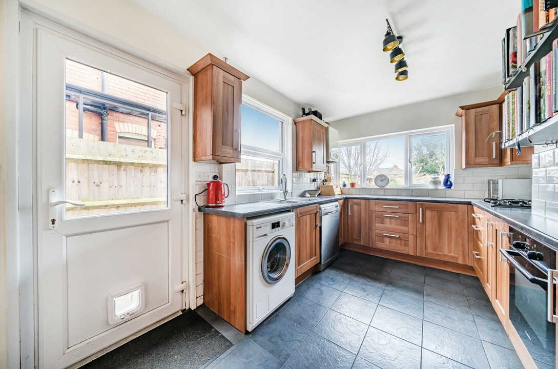 4 bed semi-detached house for sale in Portfield Street, Hereford  - Property Image 10