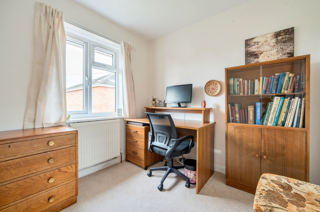 3 bed semi-detached house for sale in Seaton Avenue, Hereford  - Property Image 10