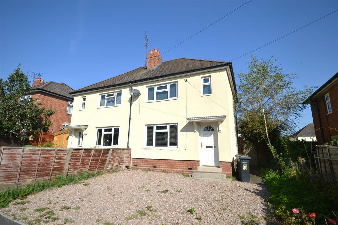 2 bed semi-detached house for sale in Croft Street, Leominster - Property Image 1