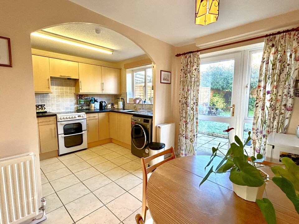 3 bed semi-detached house for sale in Wheatridge Road, Hereford  - Property Image 2