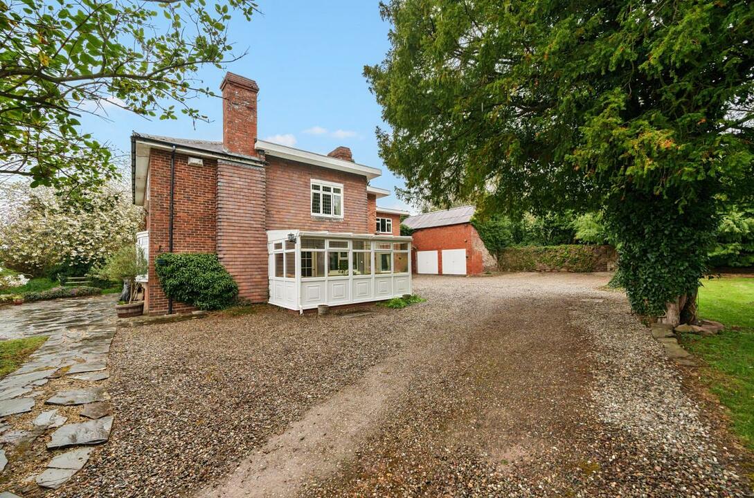 5 bed detached house for sale in Bury House, Hereford  - Property Image 16