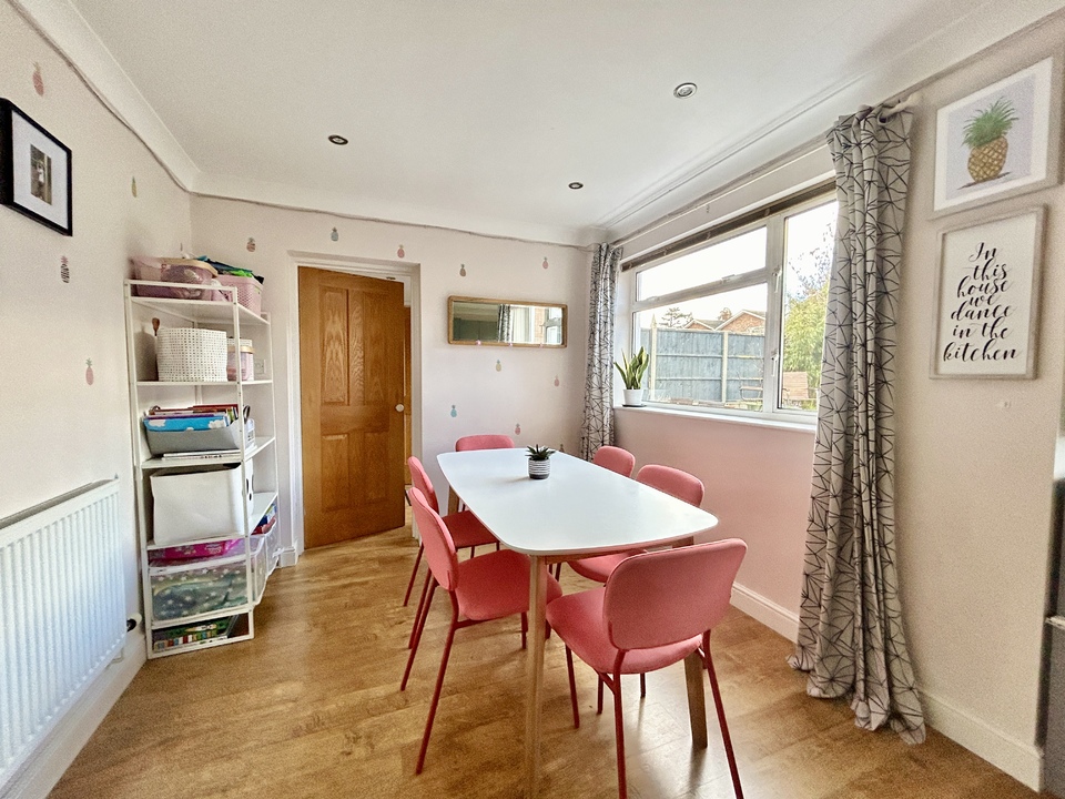 3 bed semi-detached house for sale in Harvey Road, Hereford  - Property Image 14