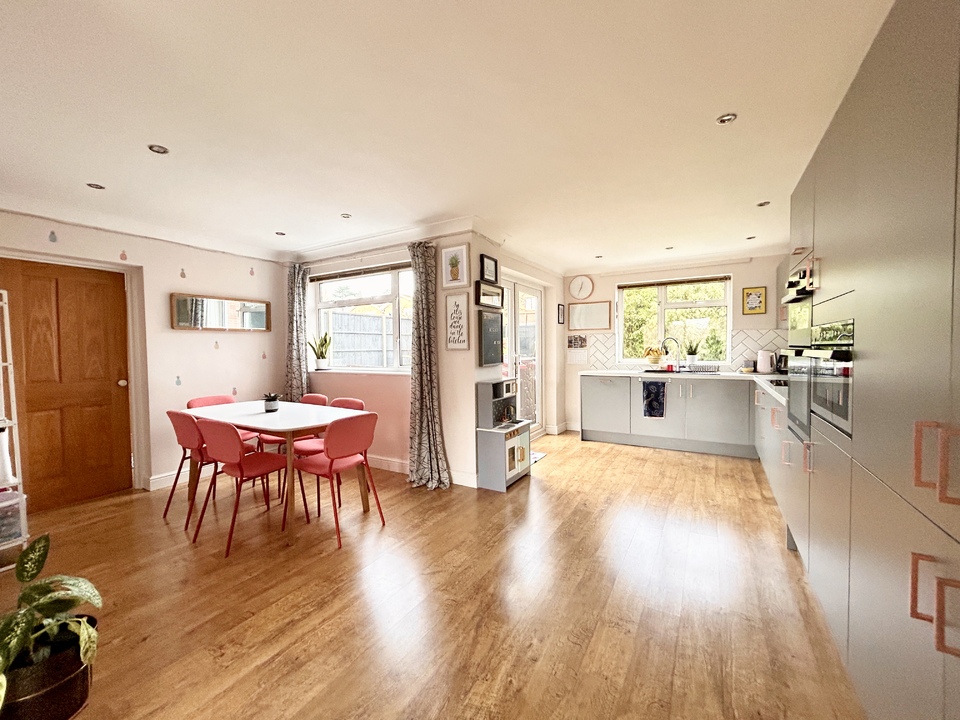 3 bed semi-detached house for sale in Harvey Road, Hereford  - Property Image 12