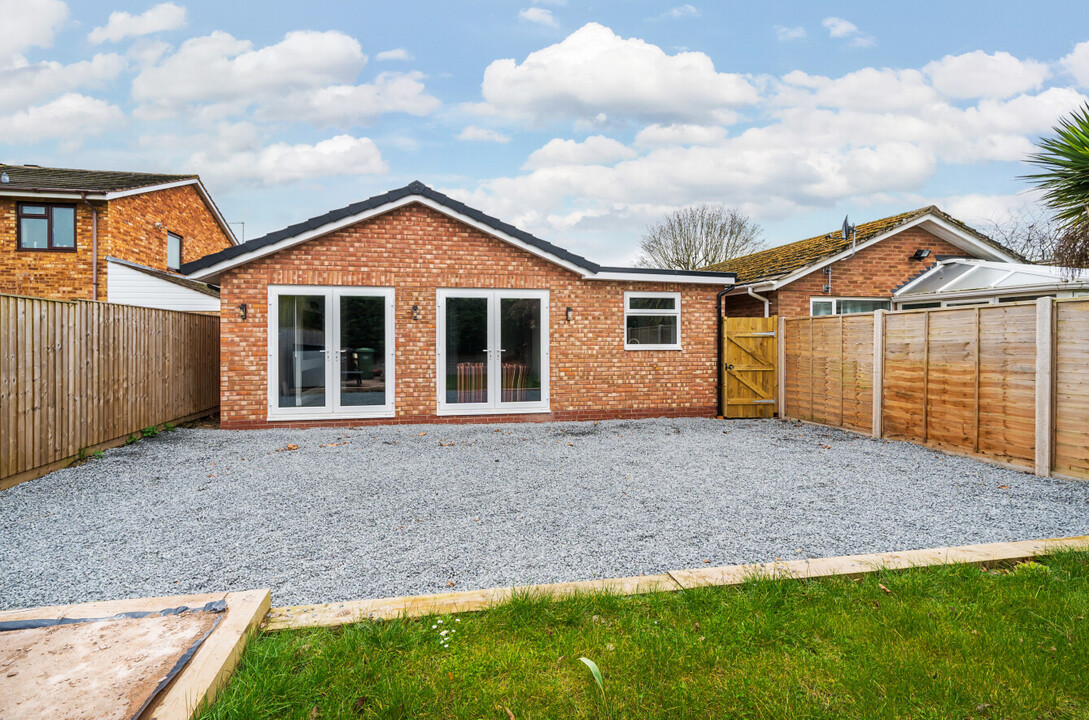 3 bed detached bungalow for sale in Lyall Close, Hereford  - Property Image 13