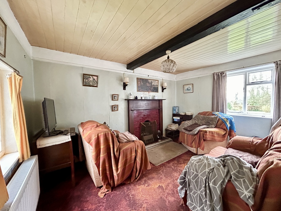 3 bed for sale in Headlands, Leominster  - Property Image 4