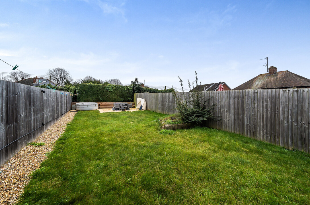 3 bed semi-detached house for sale in Queensway, Hereford  - Property Image 17
