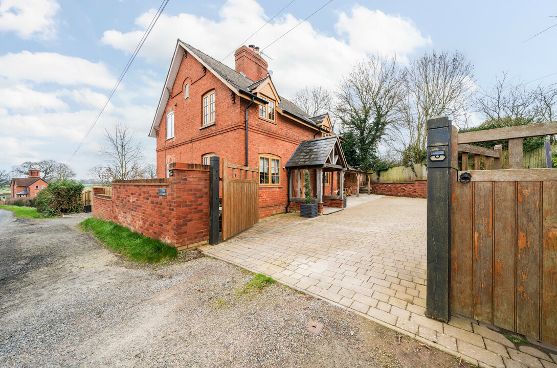 3 bed semi-detached house for sale in Upper Cottages, Hereford  - Property Image 13
