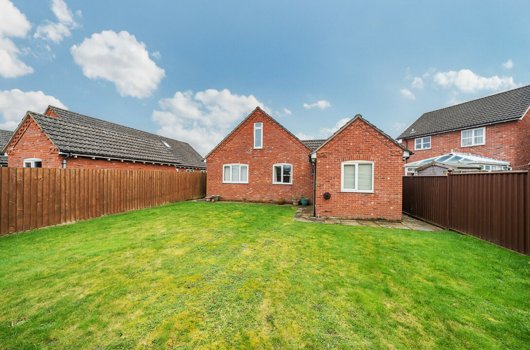 3 bed detached bungalow for sale in Tan House Meadows, Kington  - Property Image 14