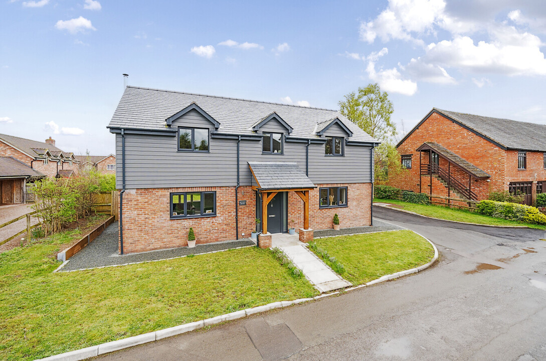 3 bed detached house for sale in Autumn House, Hereford  - Property Image 21