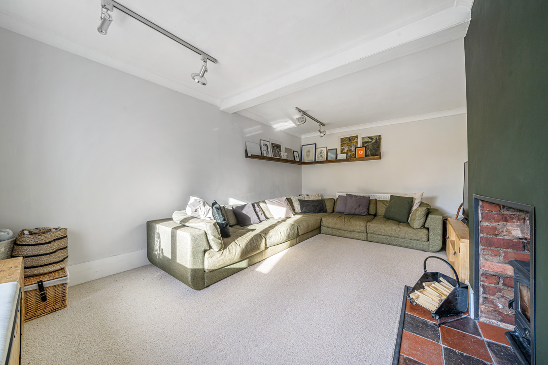 3 bed semi-detached house for sale in Worcester Road, Leominster  - Property Image 8