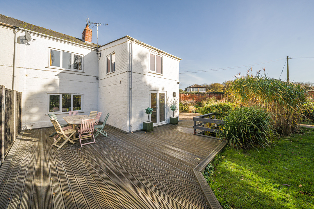 3 bed semi-detached house for sale in Worcester Road, Leominster  - Property Image 17