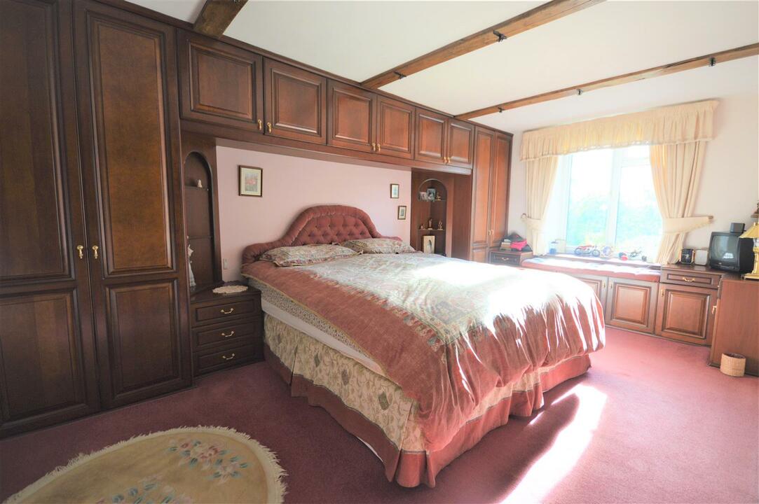 4 bed detached house for sale in Forge House, Leominster  - Property Image 7