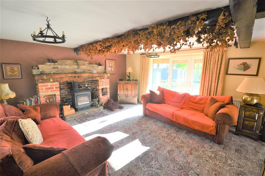 4 bed detached house for sale in Forge House, Leominster  - Property Image 3