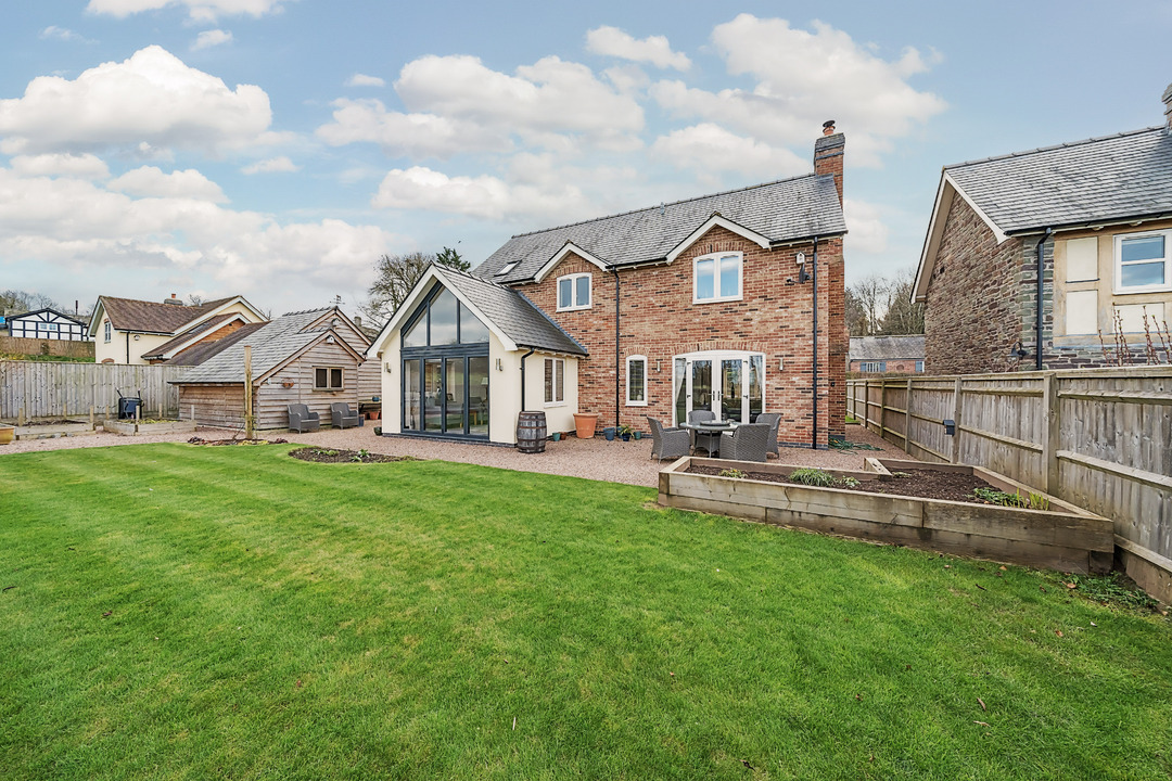 3 bed detached house for sale in Lyonshall, Kington  - Property Image 21