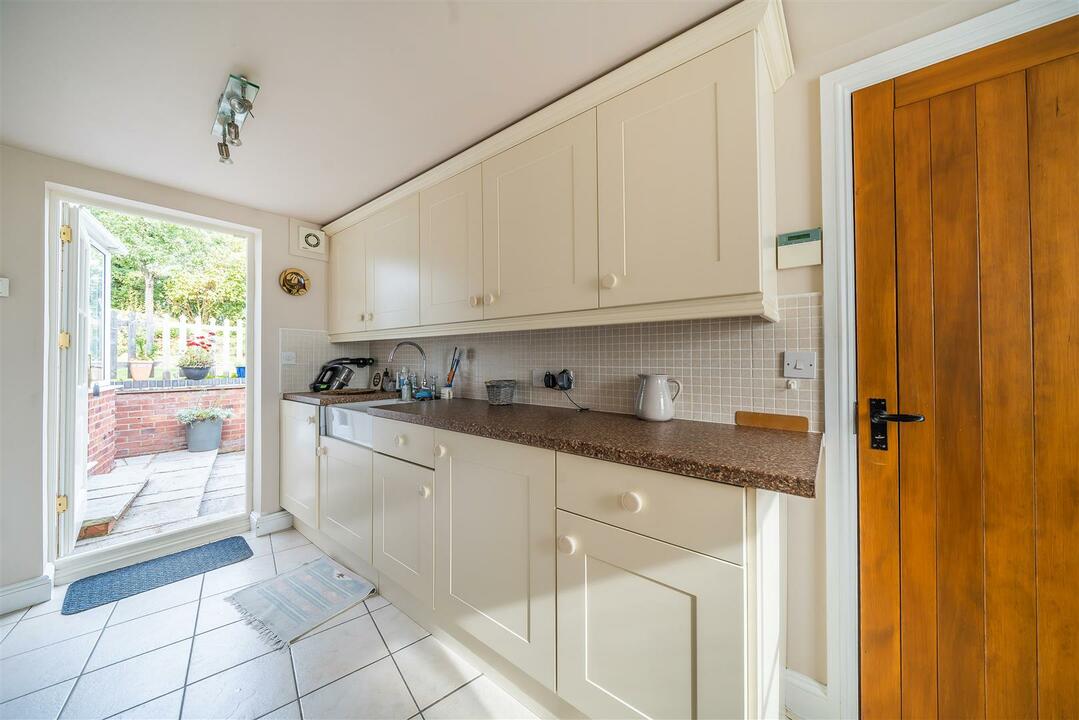 3 bed detached house for sale in Townsend Park, Leominster  - Property Image 17