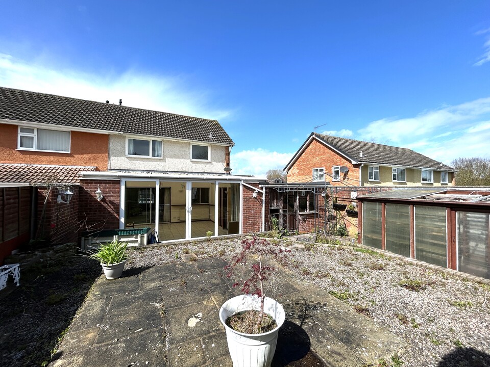 3 bed semi-detached house for sale in Traherne Place, Hereford  - Property Image 10