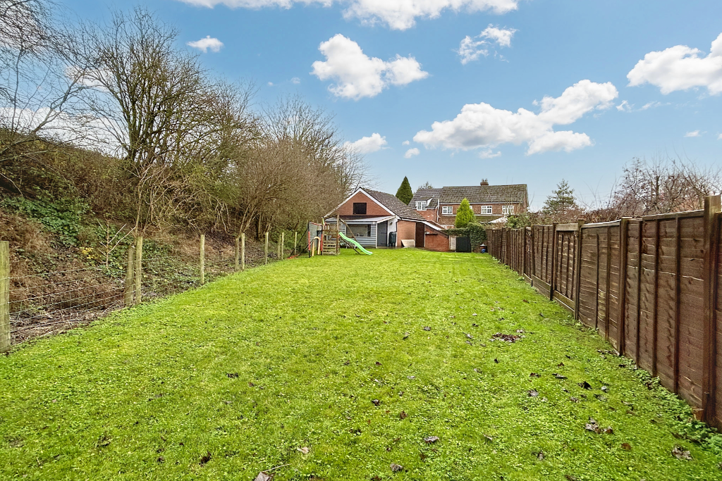 4 bed semi-detached house for sale in Shelwick, Hereford  - Property Image 2