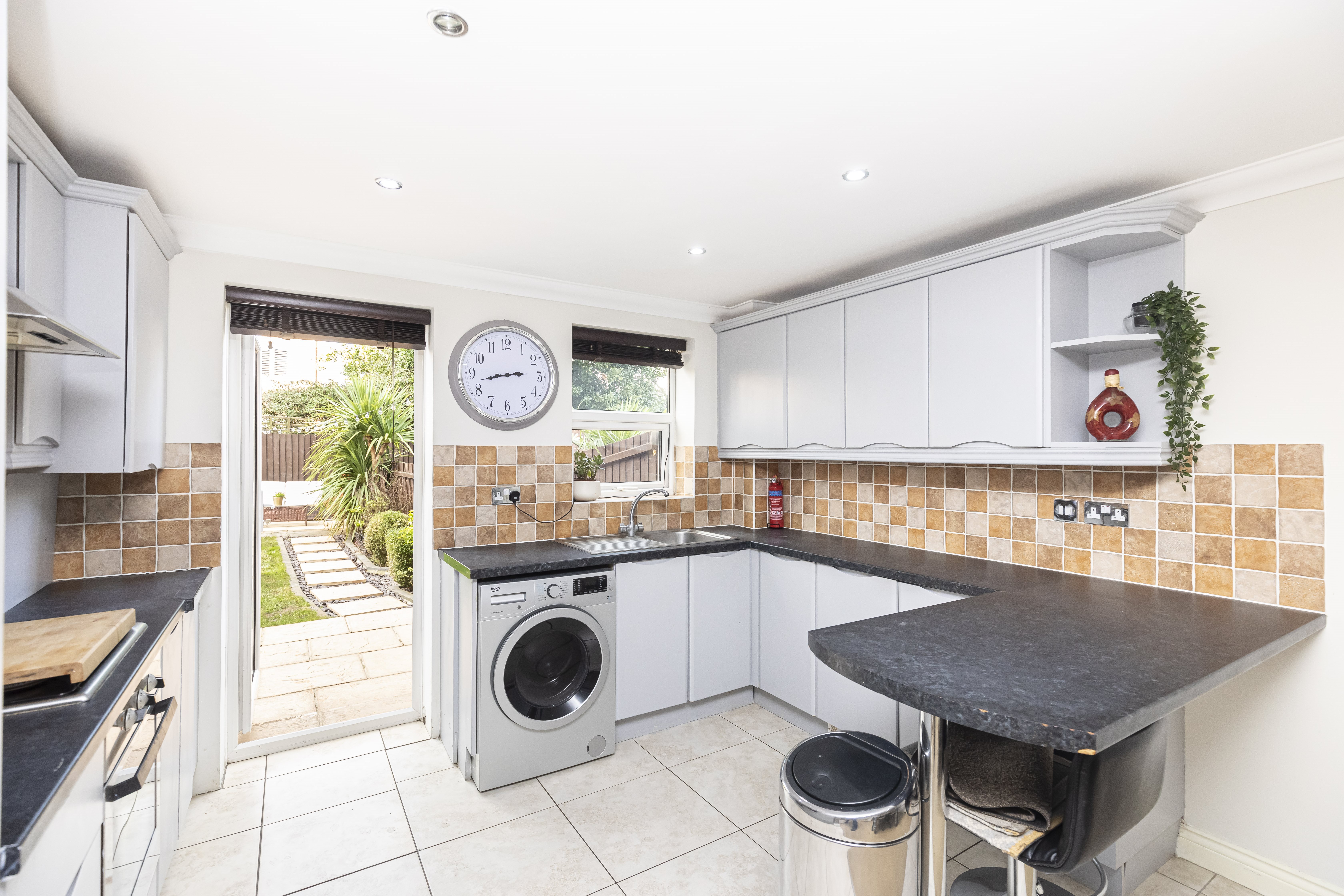 2 bed flat to rent in Owls Road, Bournemouth  - Property Image 3