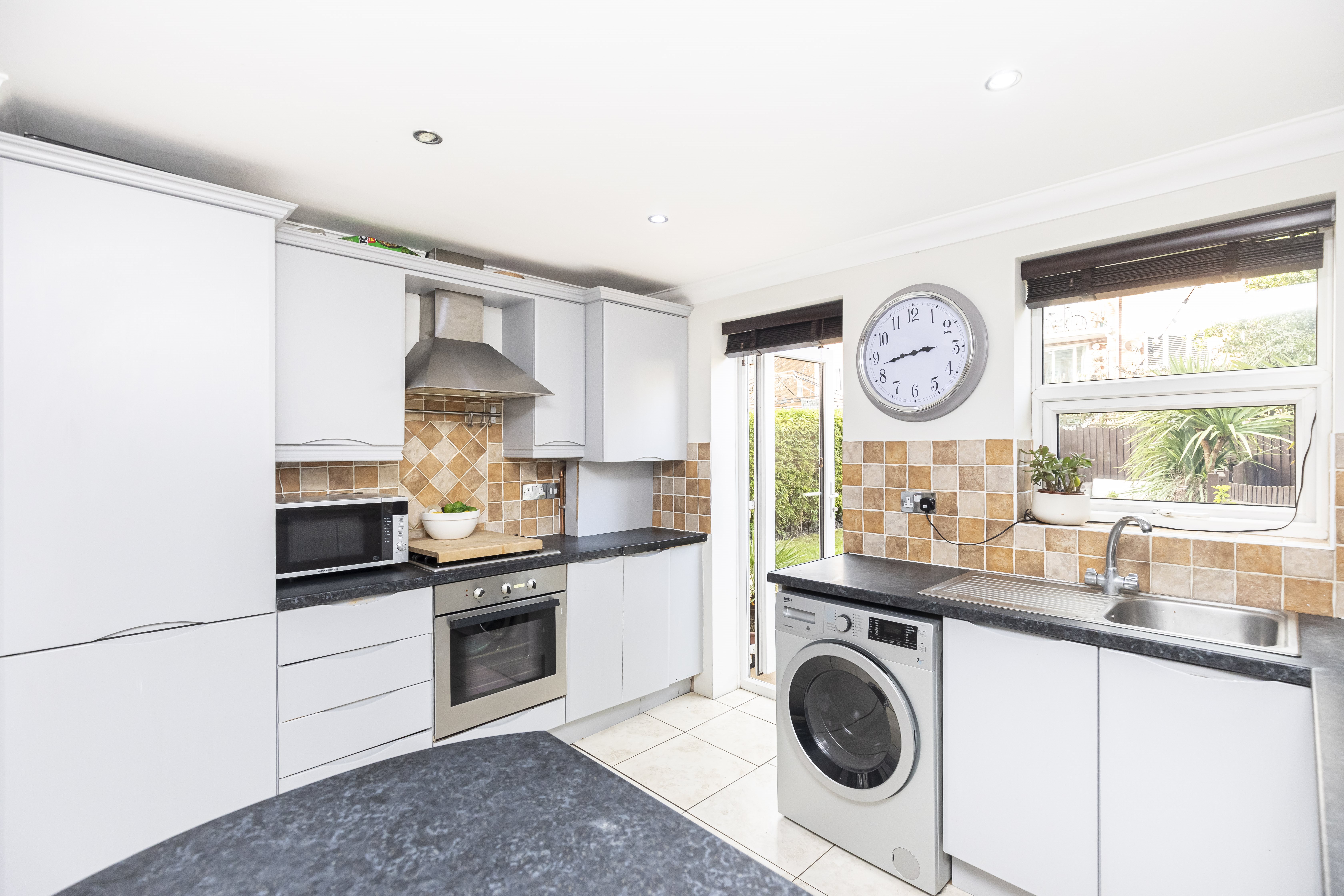 2 bed flat to rent in Owls Road, Bournemouth  - Property Image 4