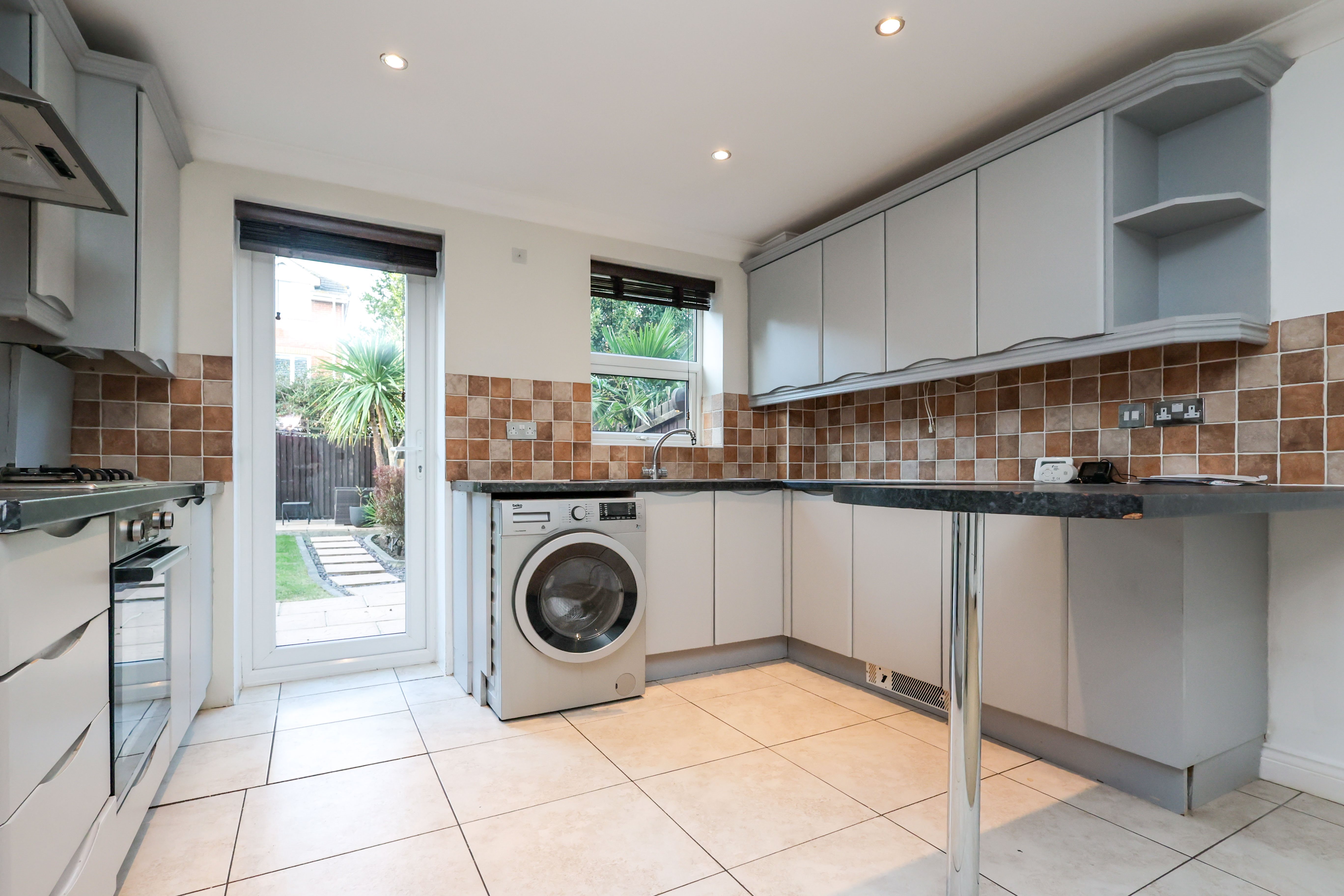 2 bed flat to rent in Owls Road, Bournemouth  - Property Image 7