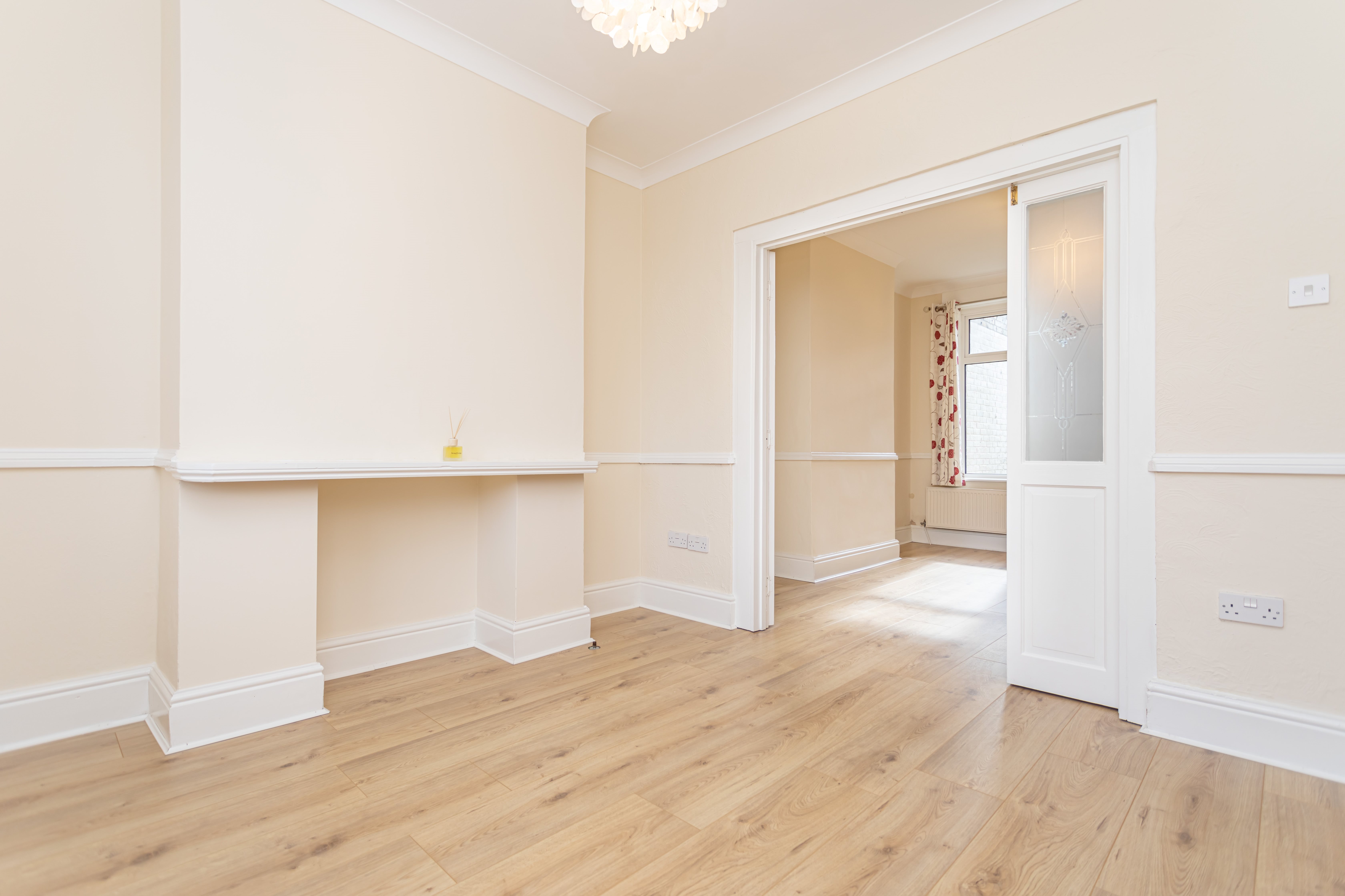 3 bed terraced house to rent in Garland Road, Poole  - Property Image 8