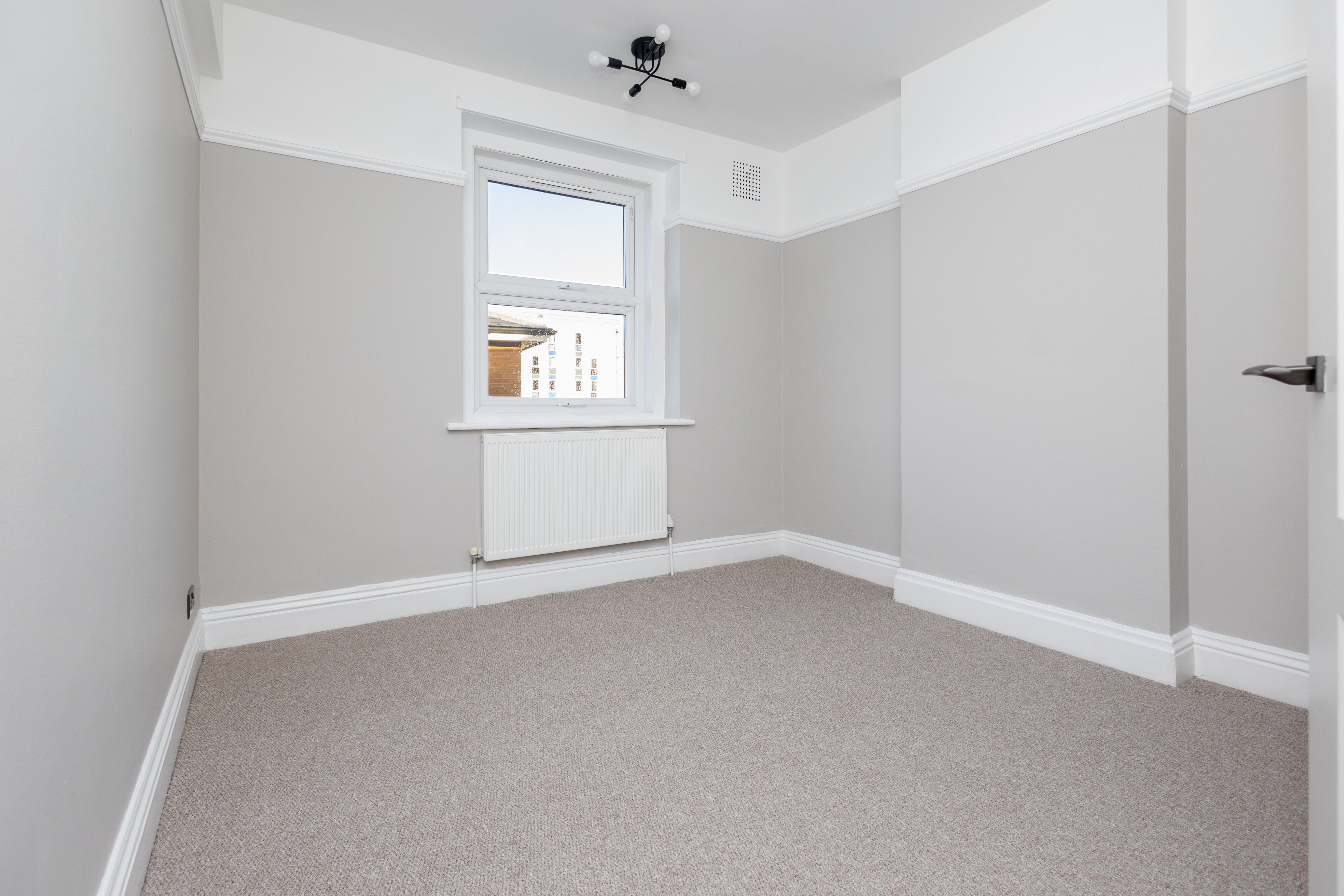 3 bed flat to rent in Richmond Hill, Bournemouth  - Property Image 8