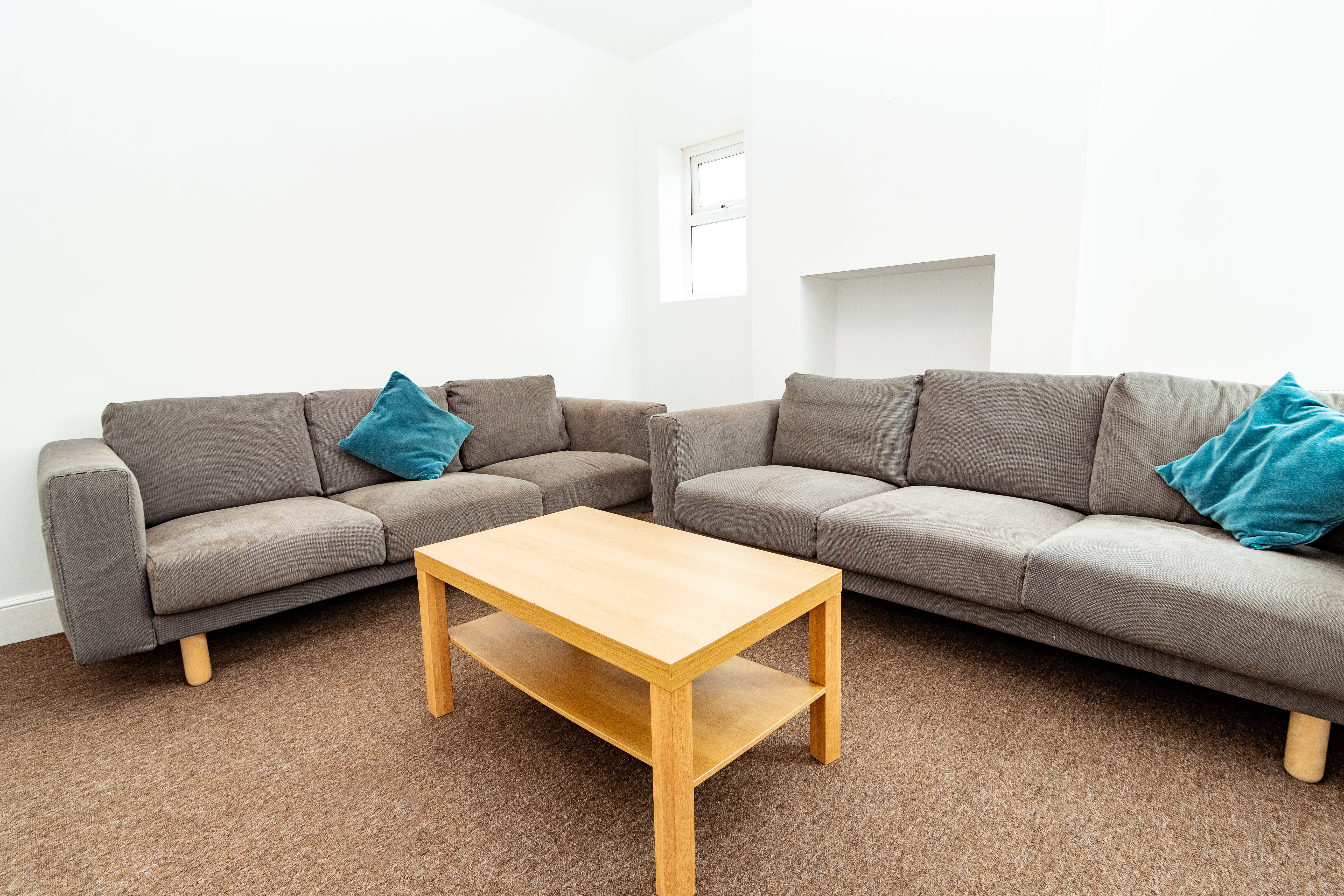 1 bed house / flat share to rent in Wolverton Road, Bournemouth  - Property Image 2