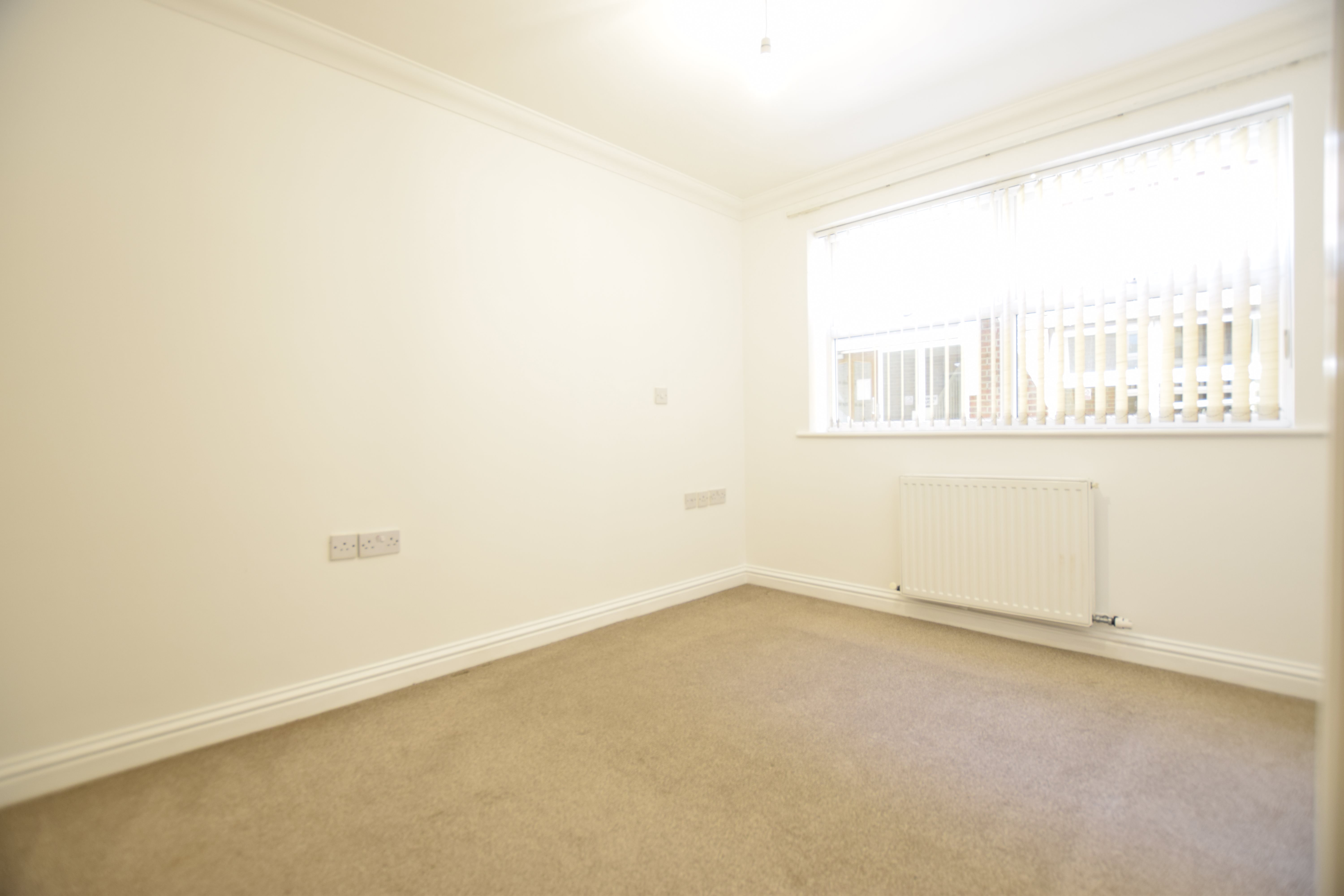 2 bed flat to rent in Richmond Park Road, Bournemouth  - Property Image 5