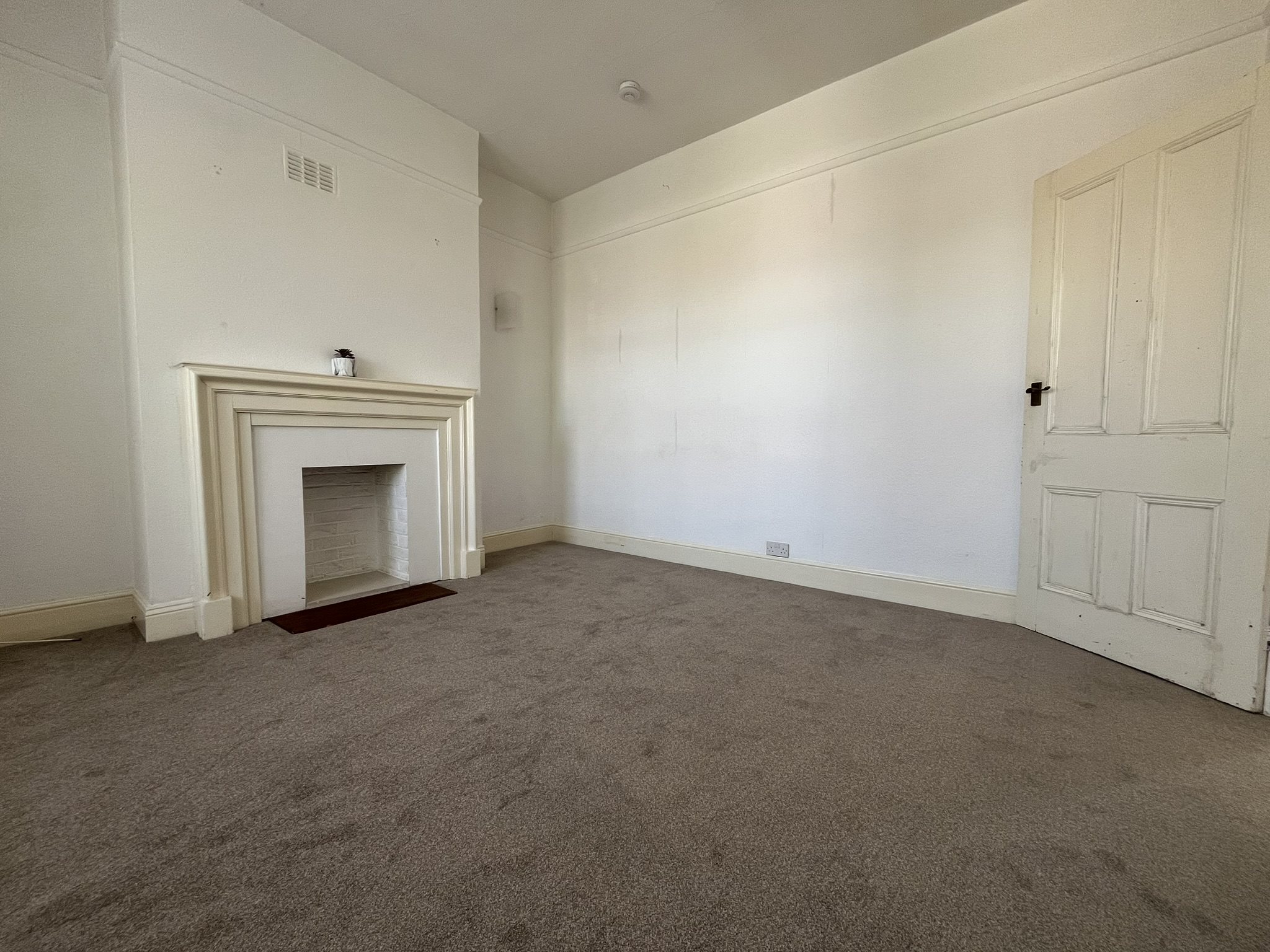 1 bed flat to rent in Waterloo Road, Winton  - Property Image 8