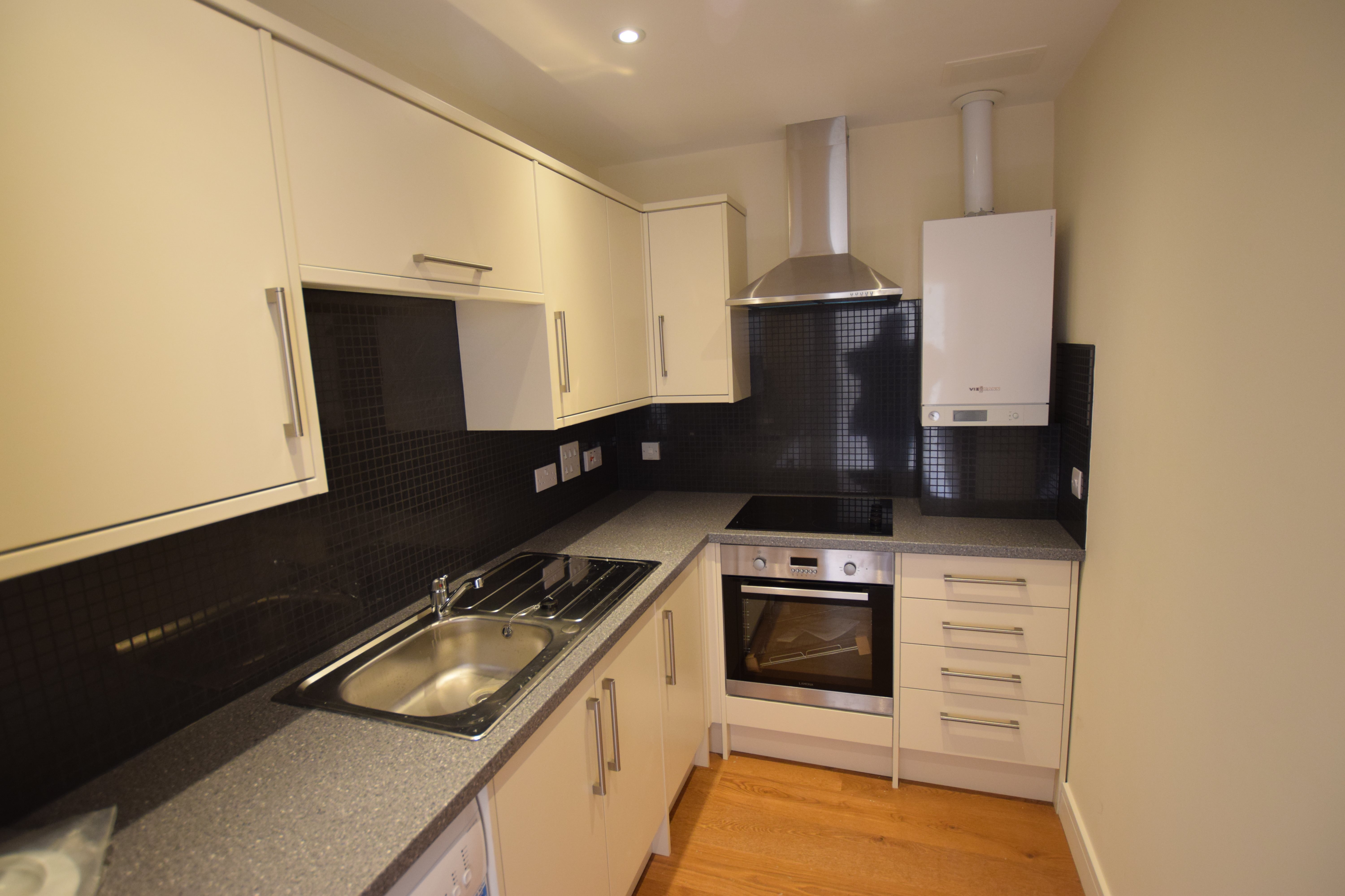 Flat to rent in Post Office Road, Bournemouth  - Property Image 4
