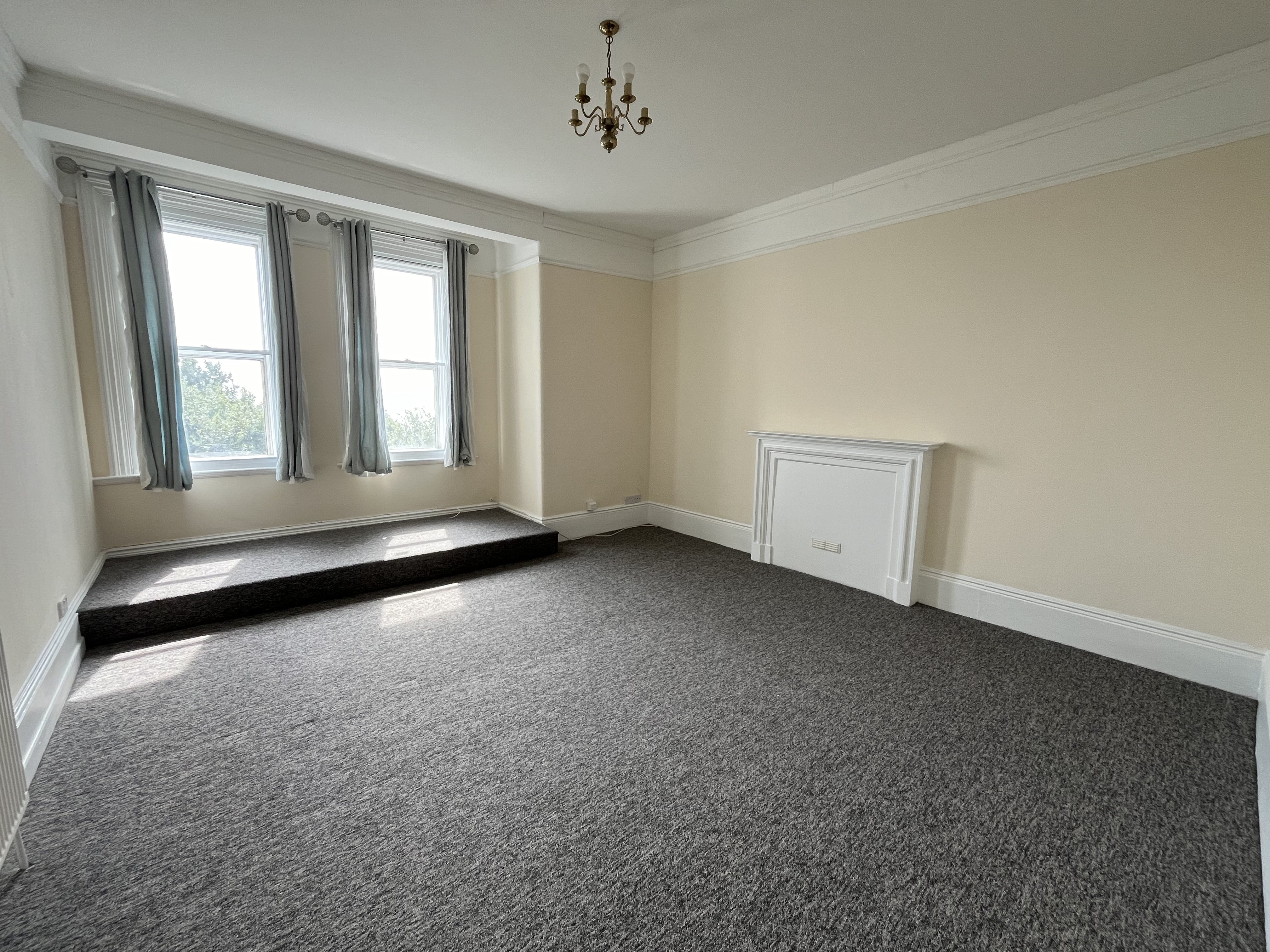 2 bed flat to rent in Eden Holme, 59 Grove Road  - Property Image 3