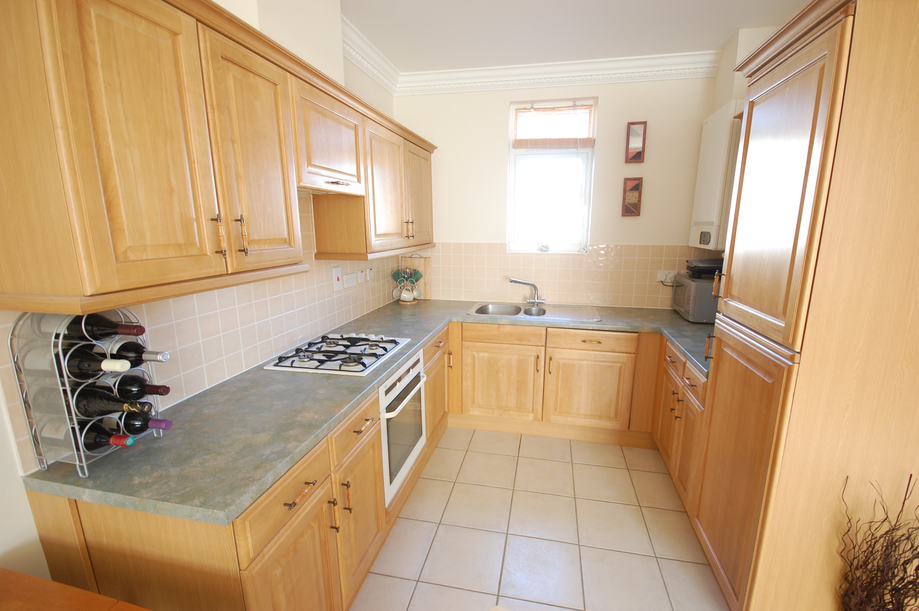 1 bed flat to rent in Grand Avenue, Bournemouth  - Property Image 4