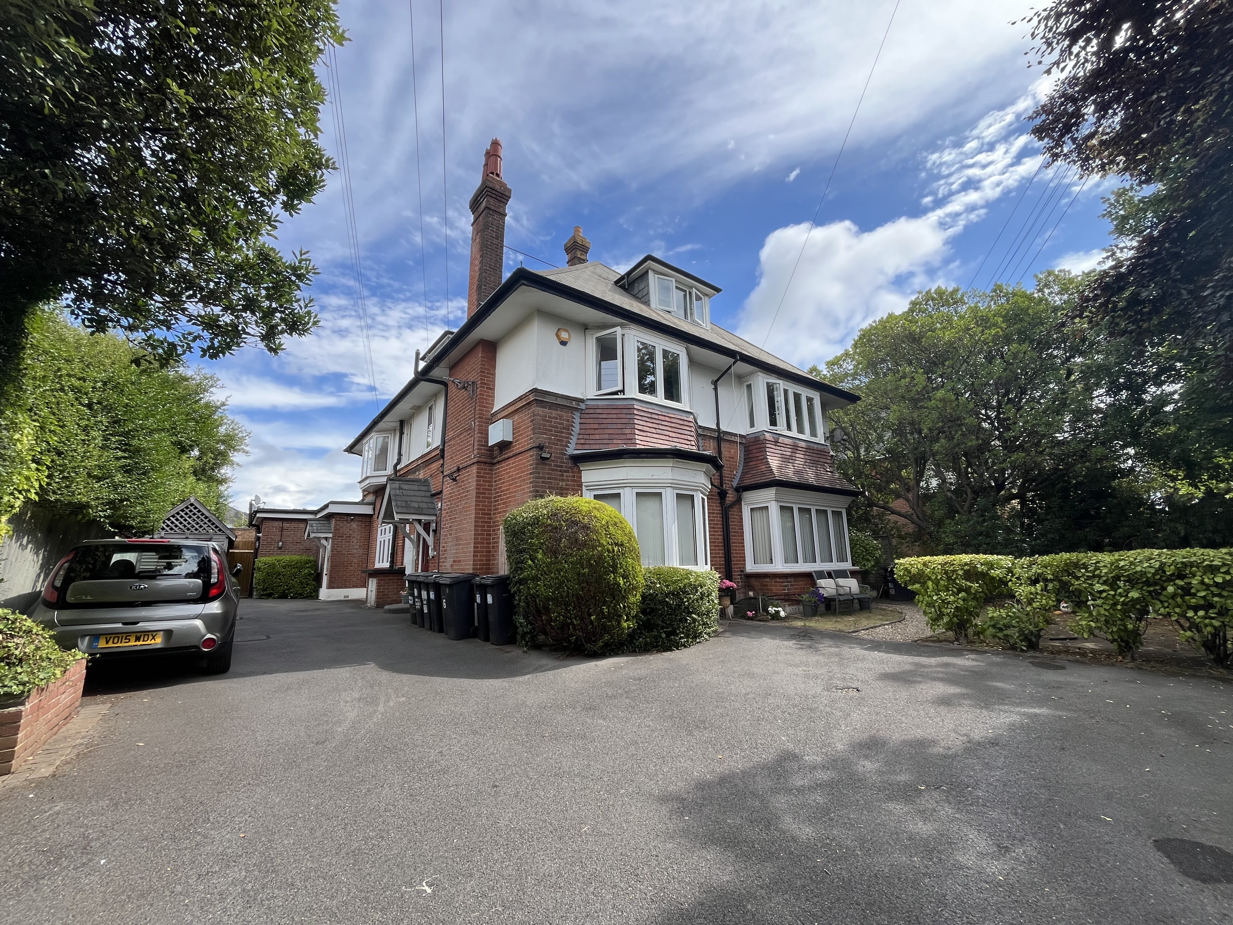 1 bed flat to rent in Portchester Road, Bournemouth - Property Image 1