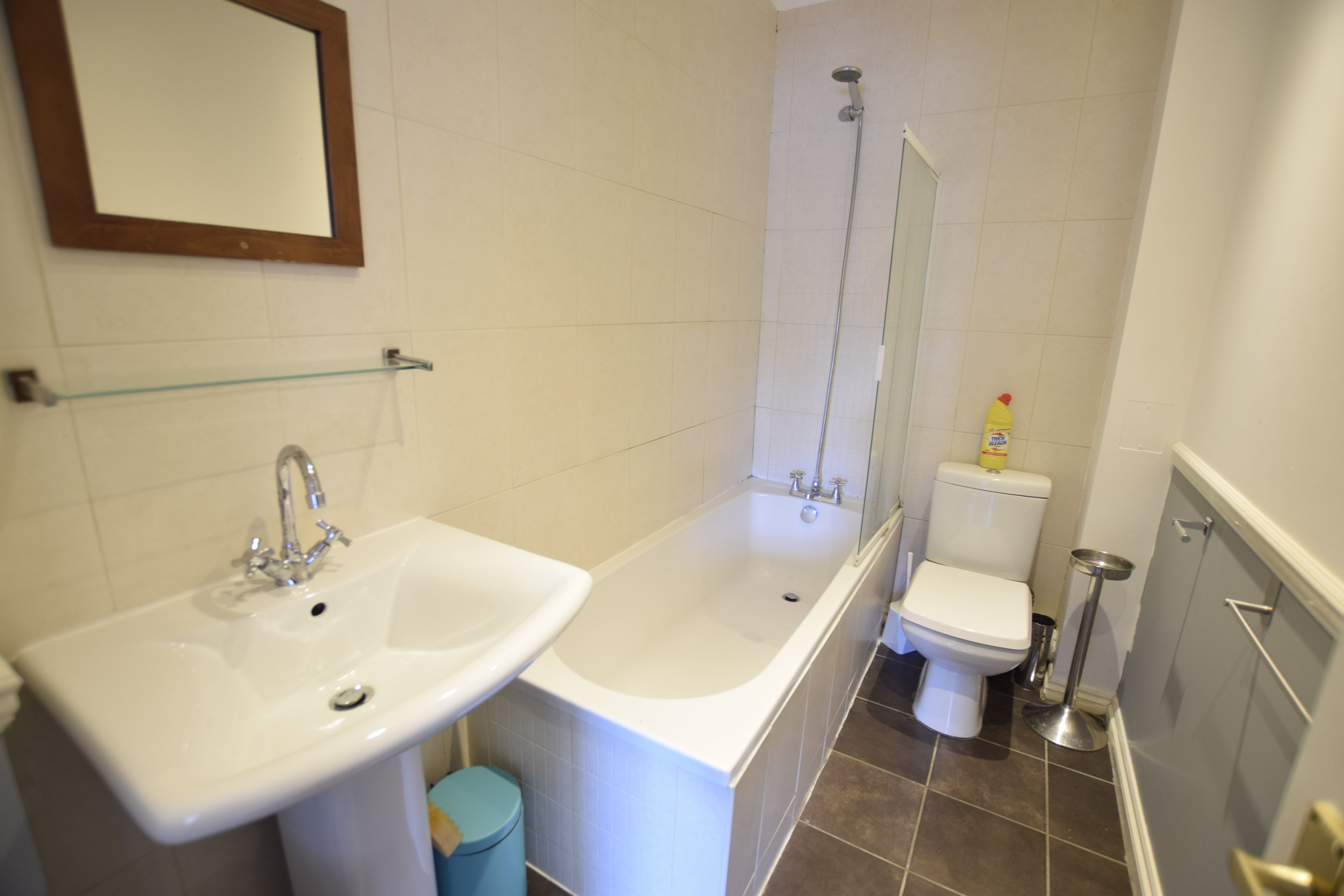 2 bed flat to rent in Dalkeith Steps, Bournemouth 5