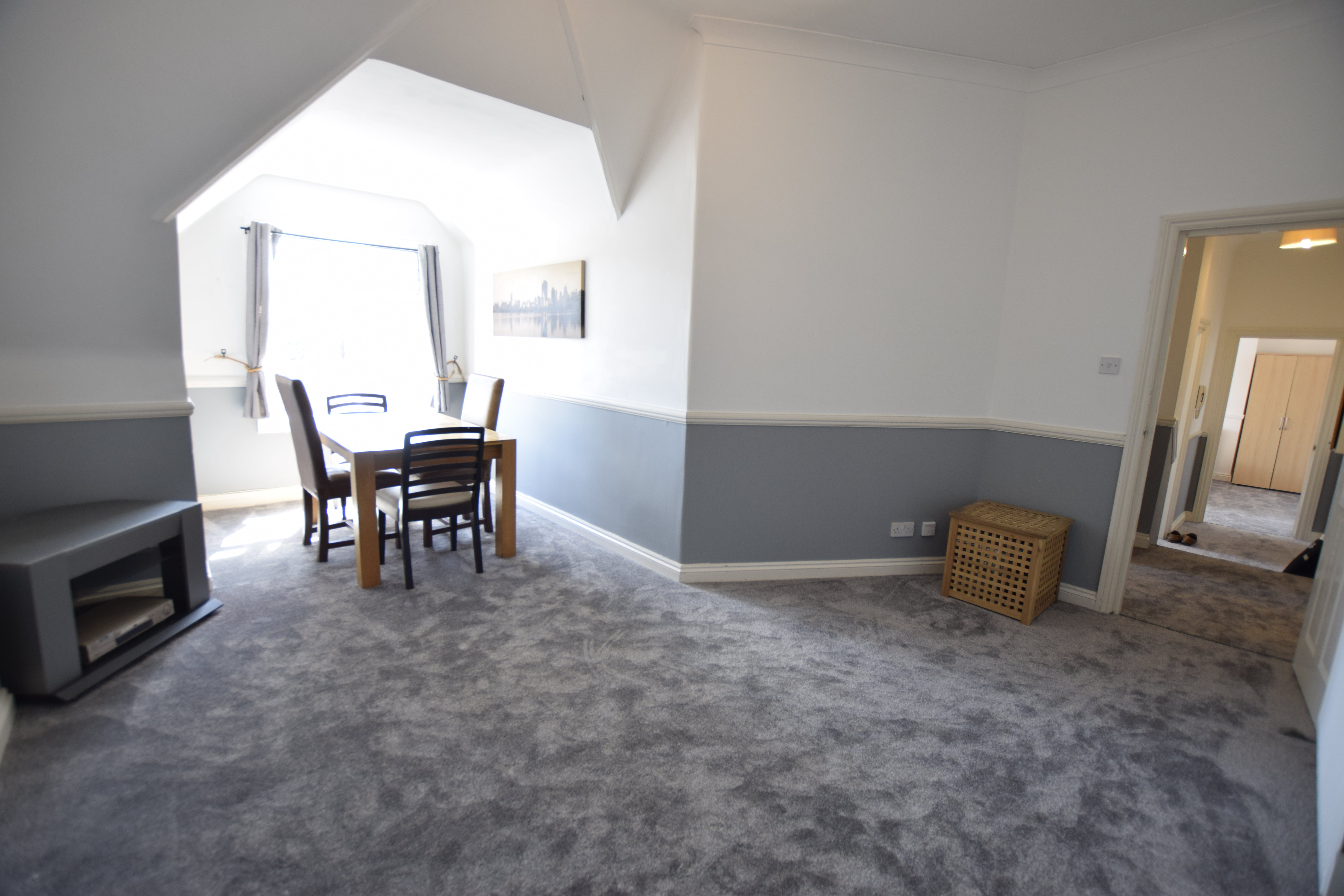 2 bed flat to rent in Dalkeith Steps, Bournemouth 4