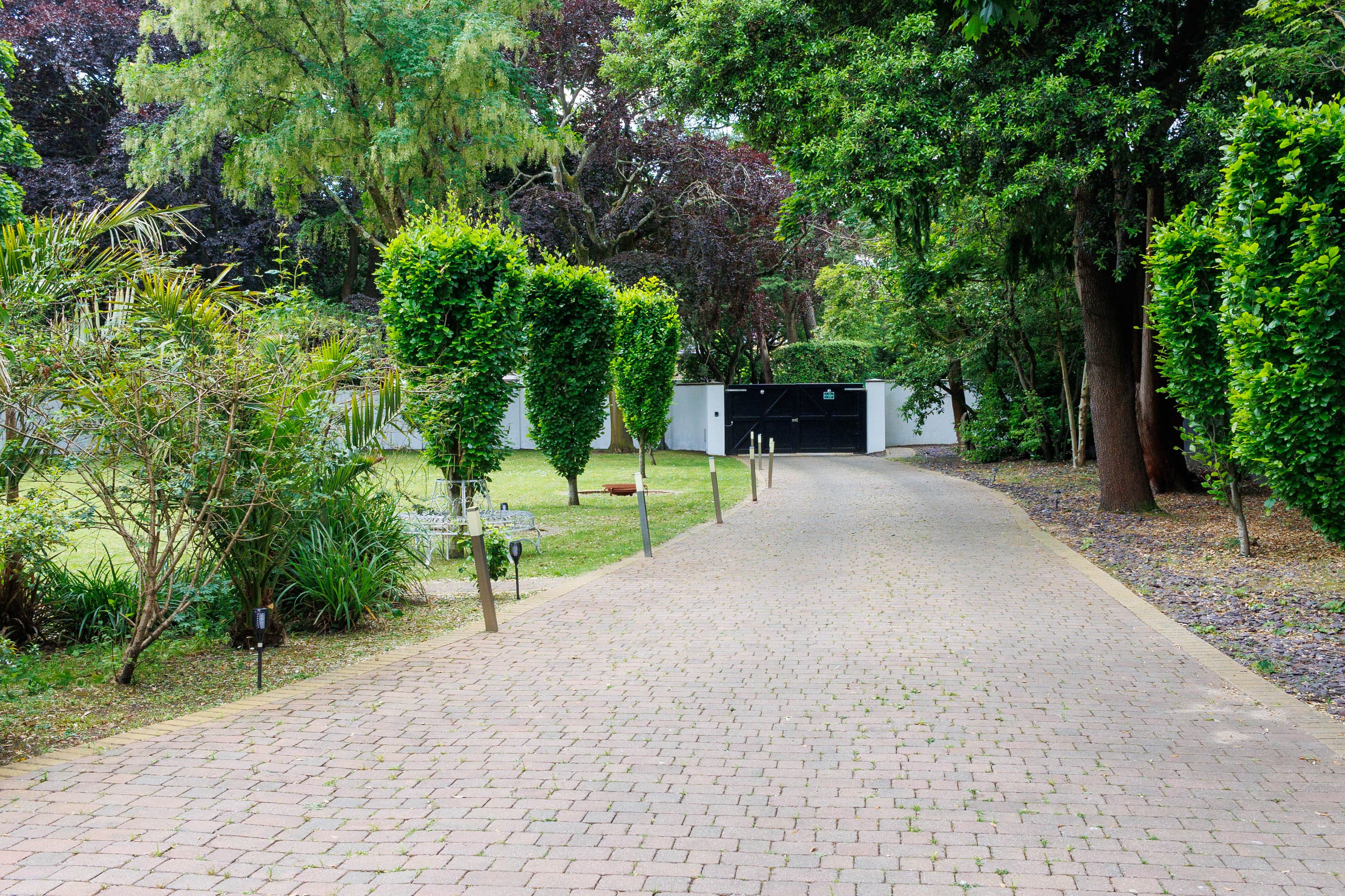 10 bed house to rent in Dean Park Road, Bournemouth 43