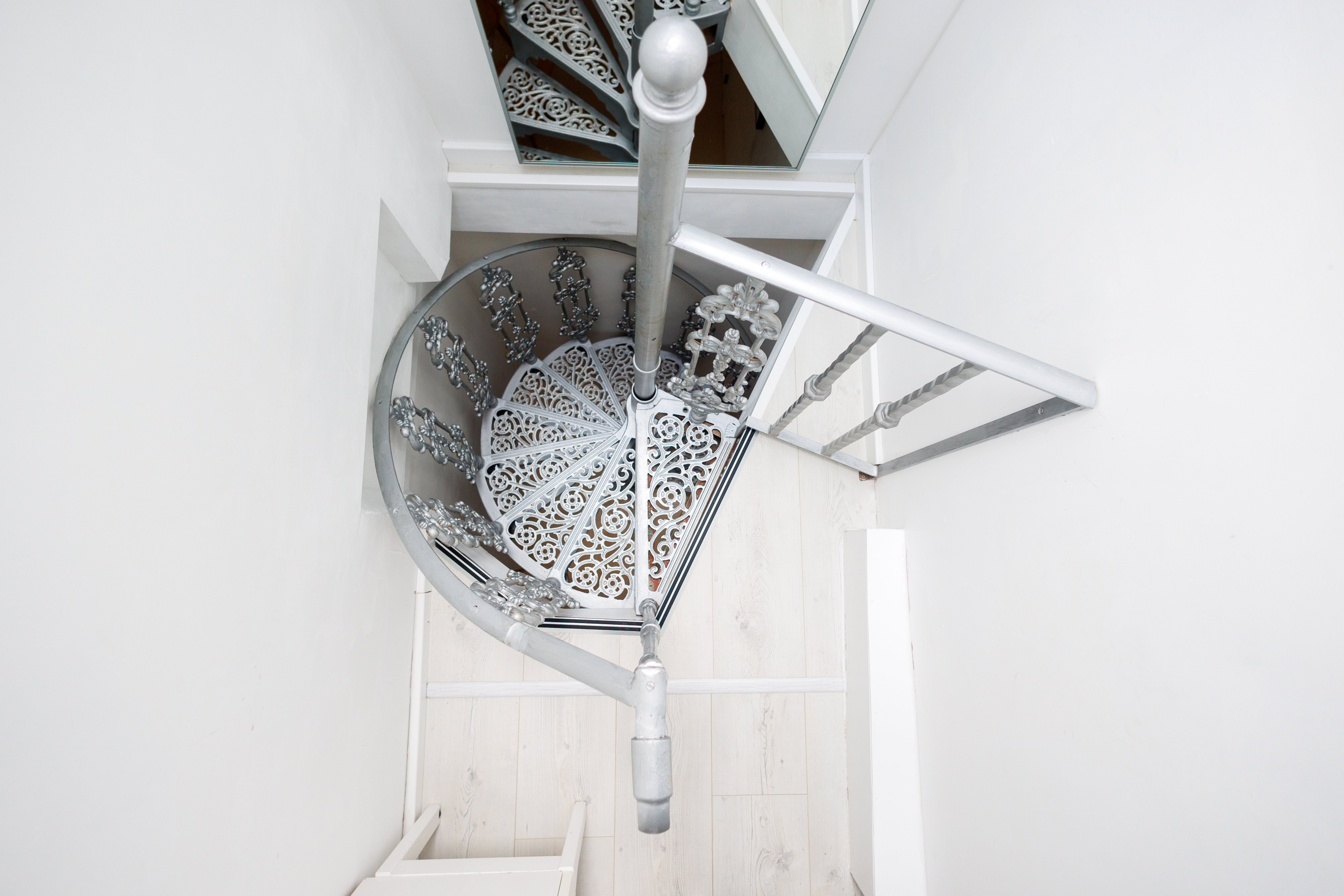 10 bed house to rent in Dean Park Road, Bournemouth 18