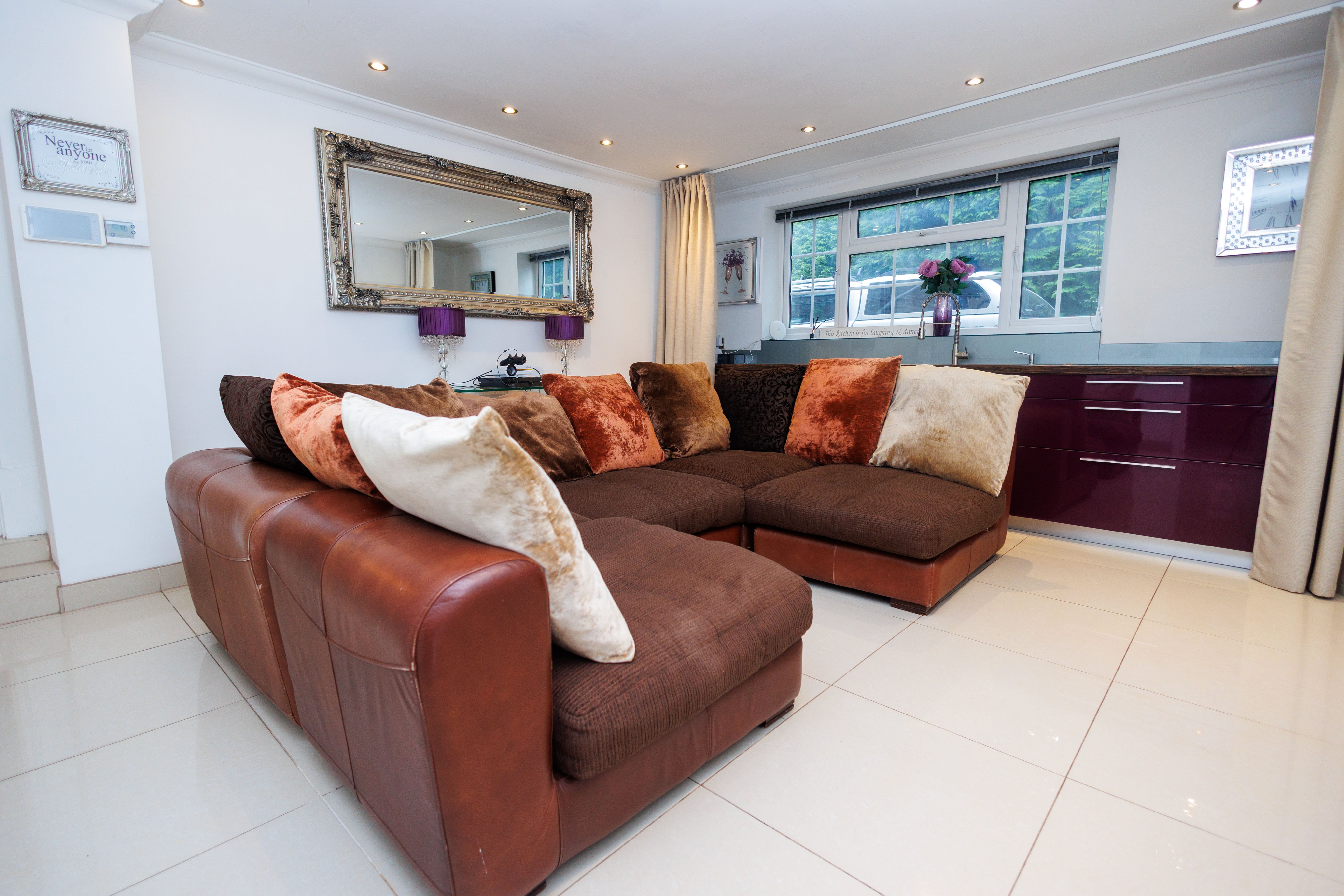 10 bed house to rent in Dean Park Road, Bournemouth 19