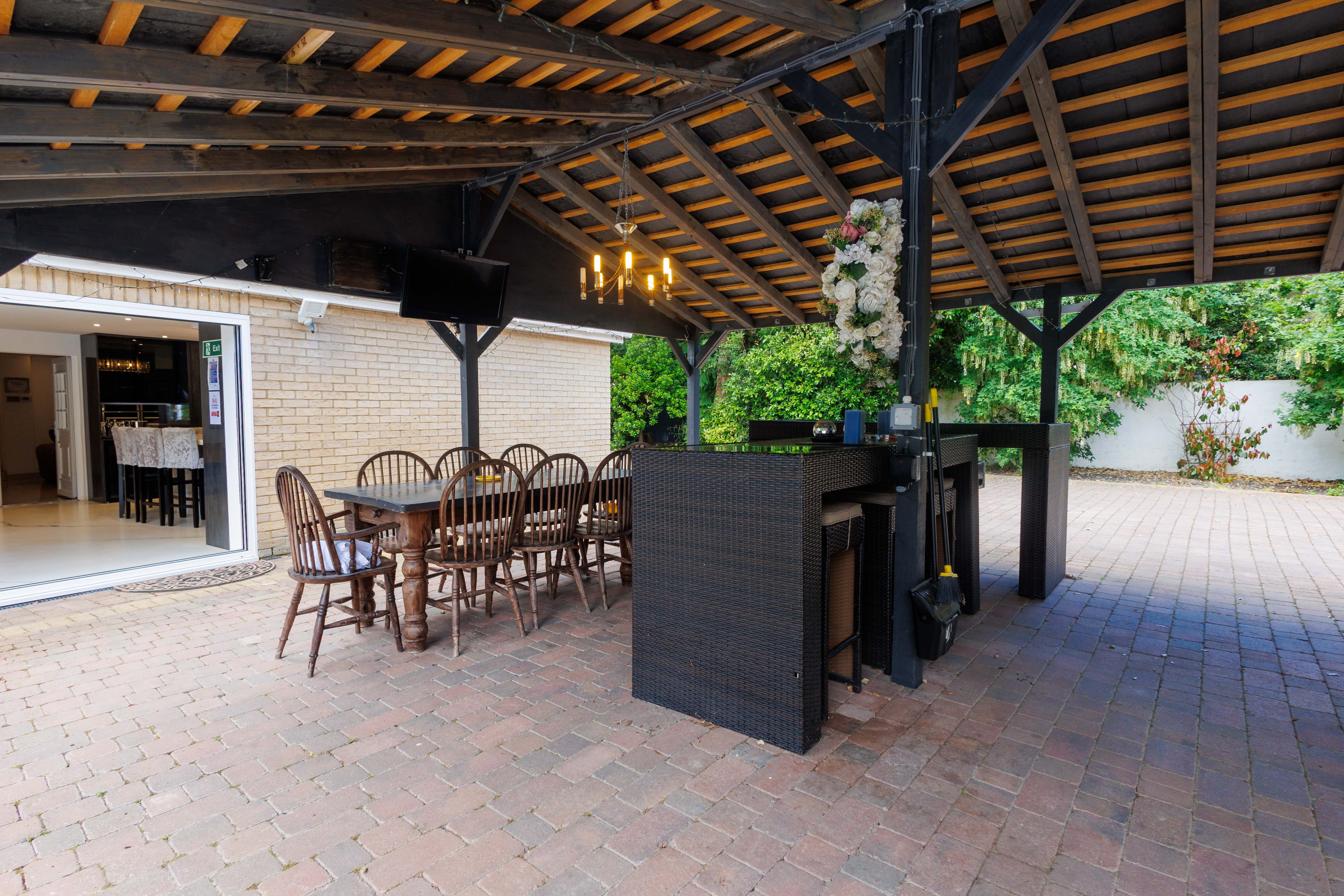 10 bed house to rent in Dean Park Road, Bournemouth 10